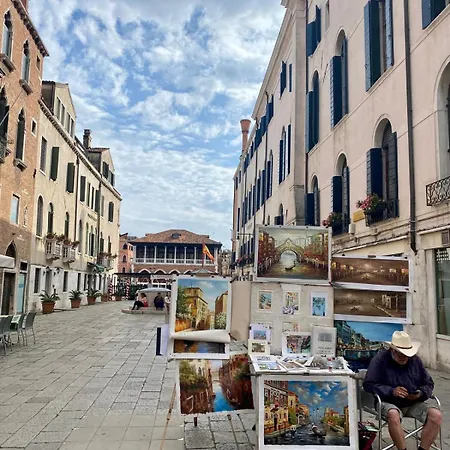 Apartment Nirvana's 1 Near Venice *